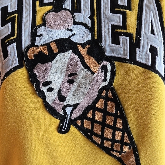 Icecream Yellow Sweater - Picture 2 of 9